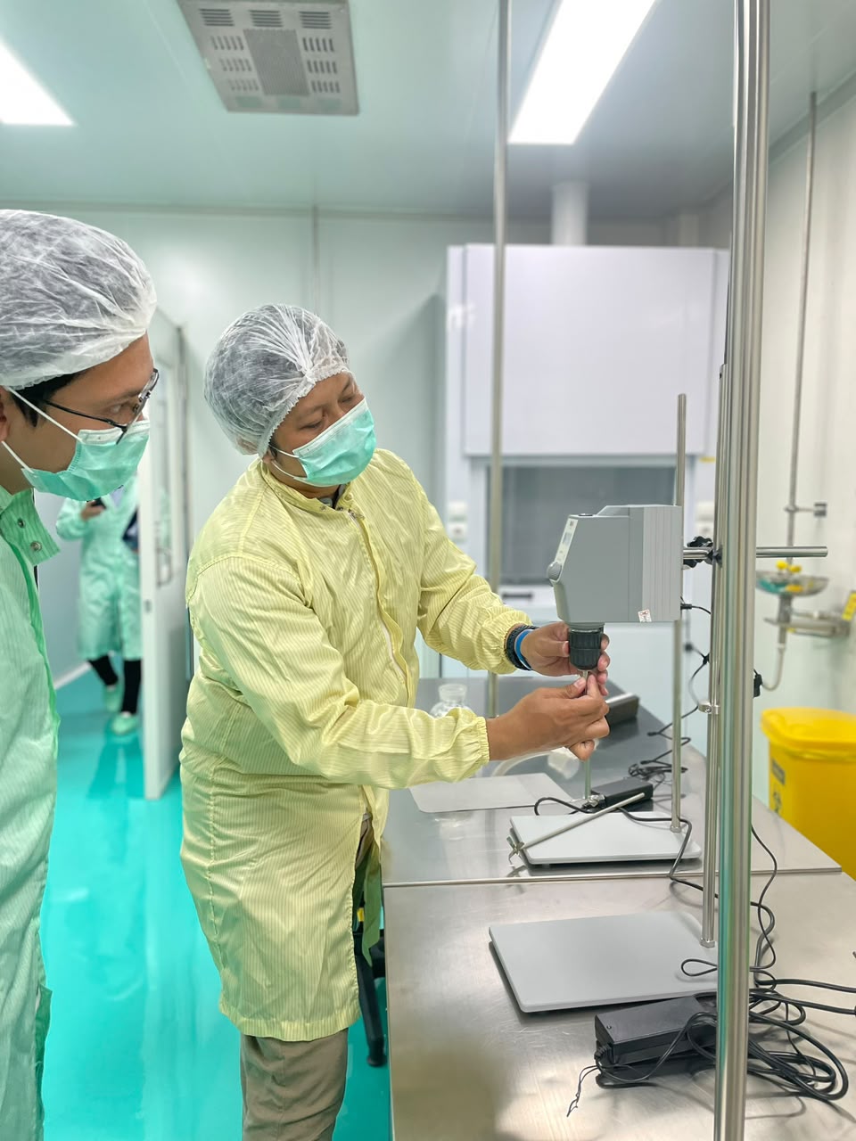 Instrumen laboratorium Prospera Science Digita - hero utama